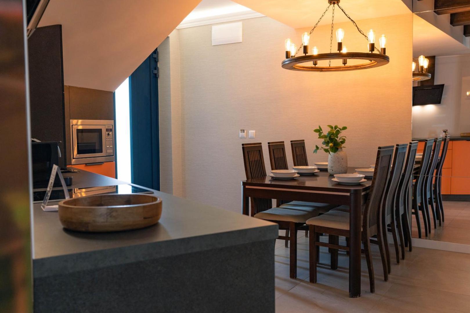Boulevard Boutique Suites Леба Екстериор снимка