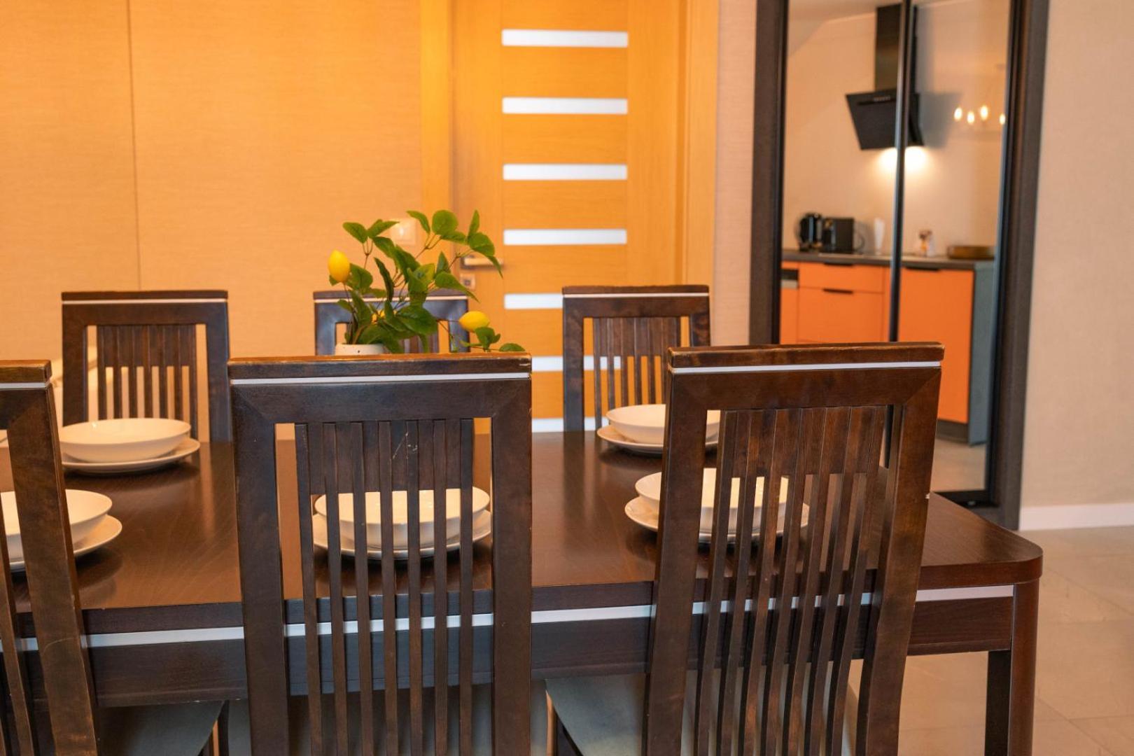 Boulevard Boutique Suites Леба Екстериор снимка