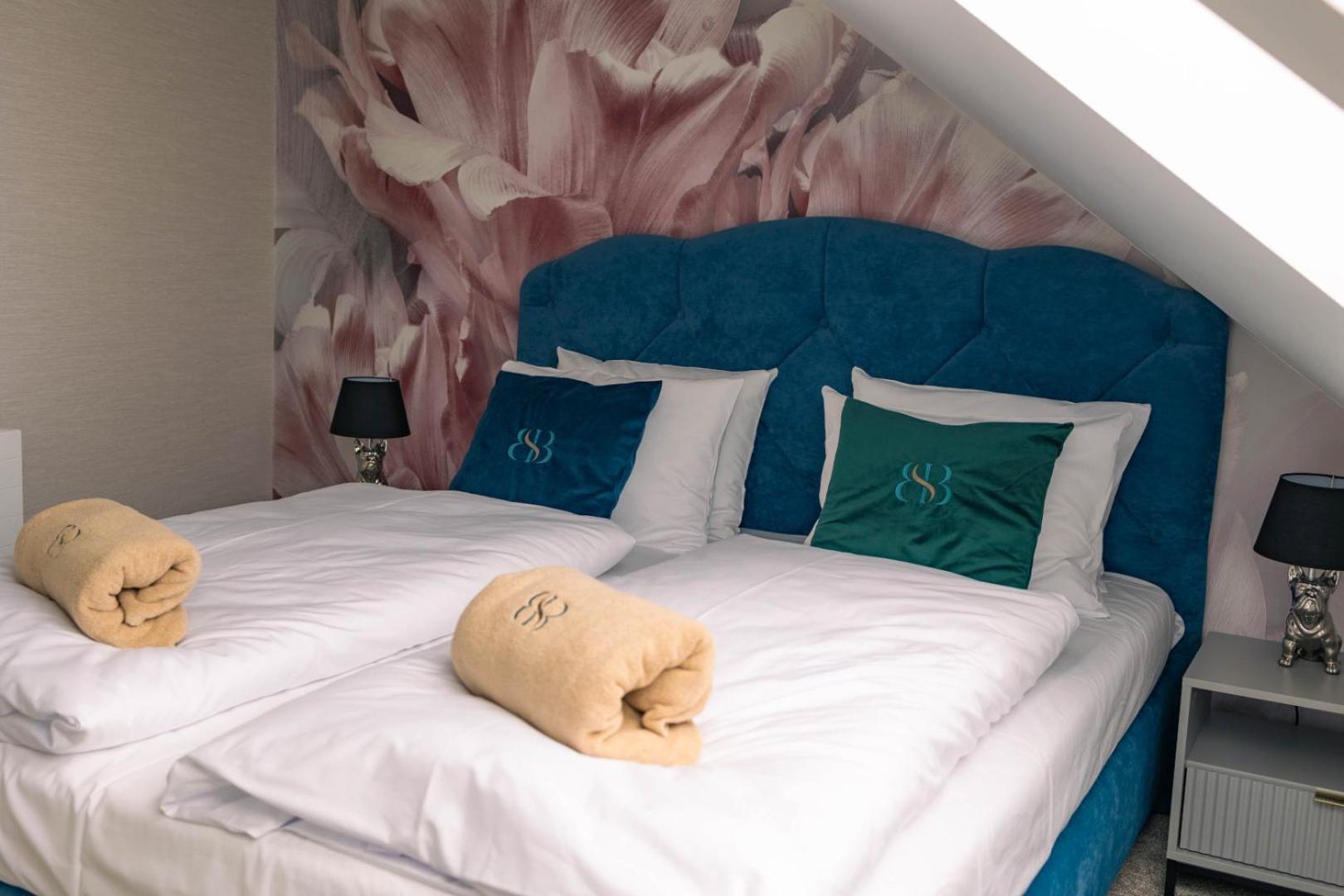Boulevard Boutique Suites Леба Екстериор снимка