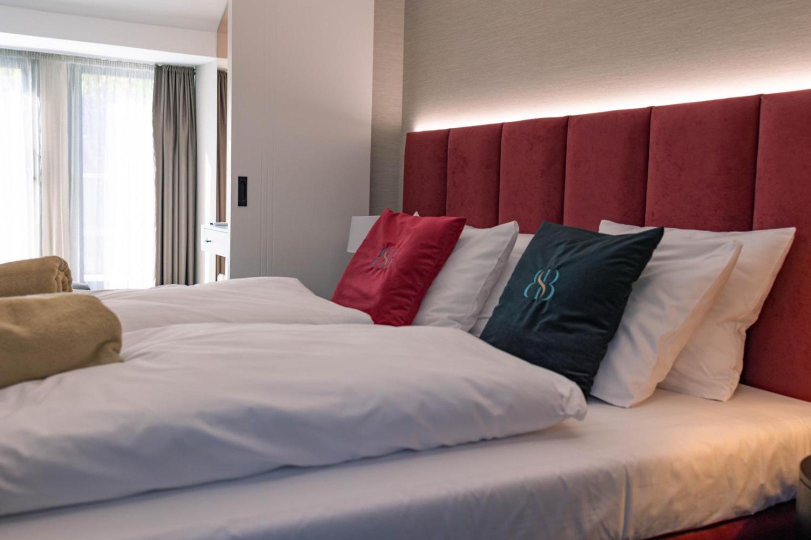 Boulevard Boutique Suites Леба Екстериор снимка